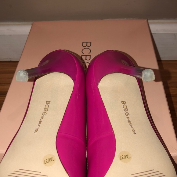 BCBGeneration BG-Treasure Pumps - Picture 7 of 8